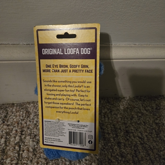 Multipet Loofa Dog - Picture 2 of 2